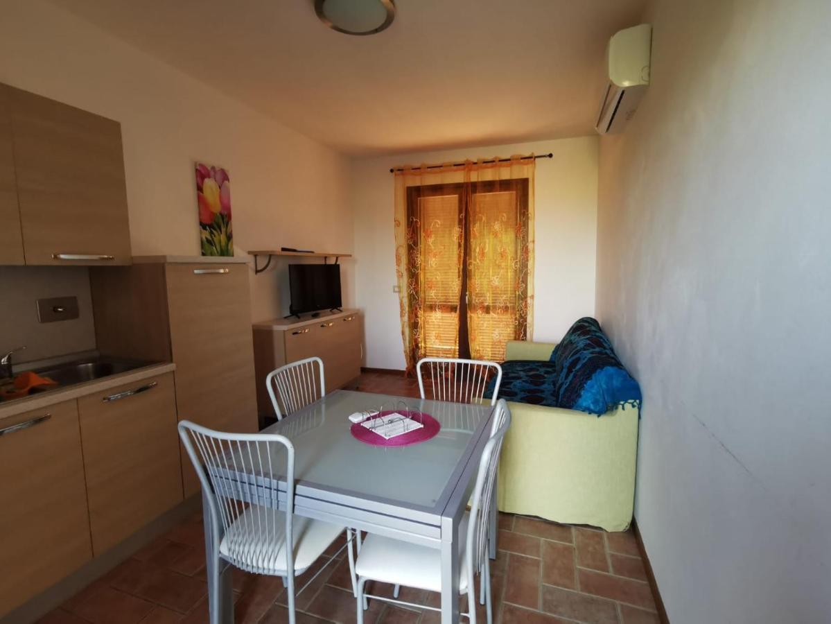 Aparthotel Residenza Principina Principina Terra Exterior foto